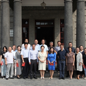 致公党市委理论学习中心组（扩大）到北大红楼开展主题教育活动