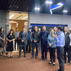 闫傲霜带队就推动医药健康产业高质量发展赴上海、江苏调研