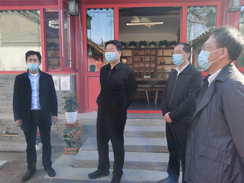 05-2022年4月 中共市委统战部部长游钧视察市委8+1帮扶项目成果-宝顺宅院（重点）1.jpg