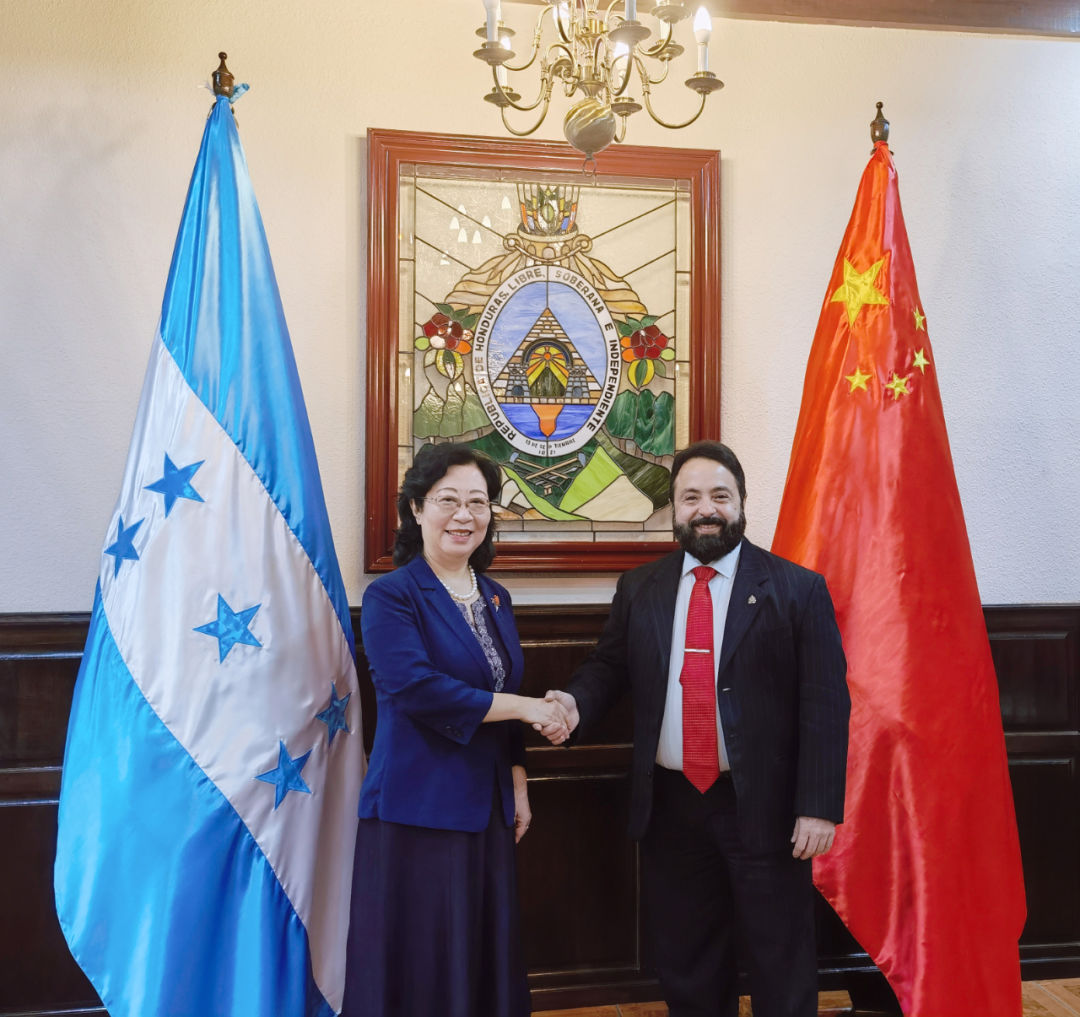 1695904605932455.jpg 5.jpg