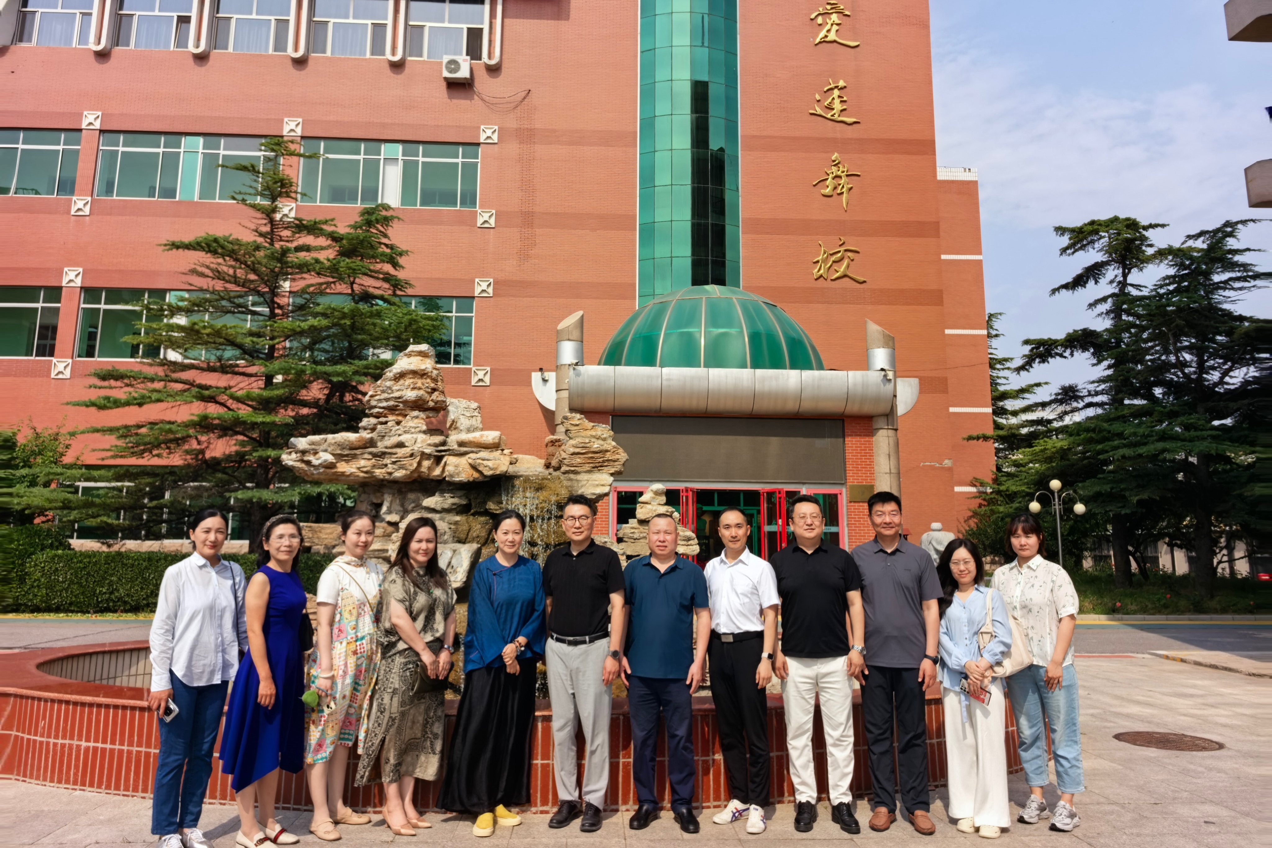 20260623致公党大兴区总支部赴北京市爱莲舞蹈学校开展“京致阅读”活动2-1200.jpg