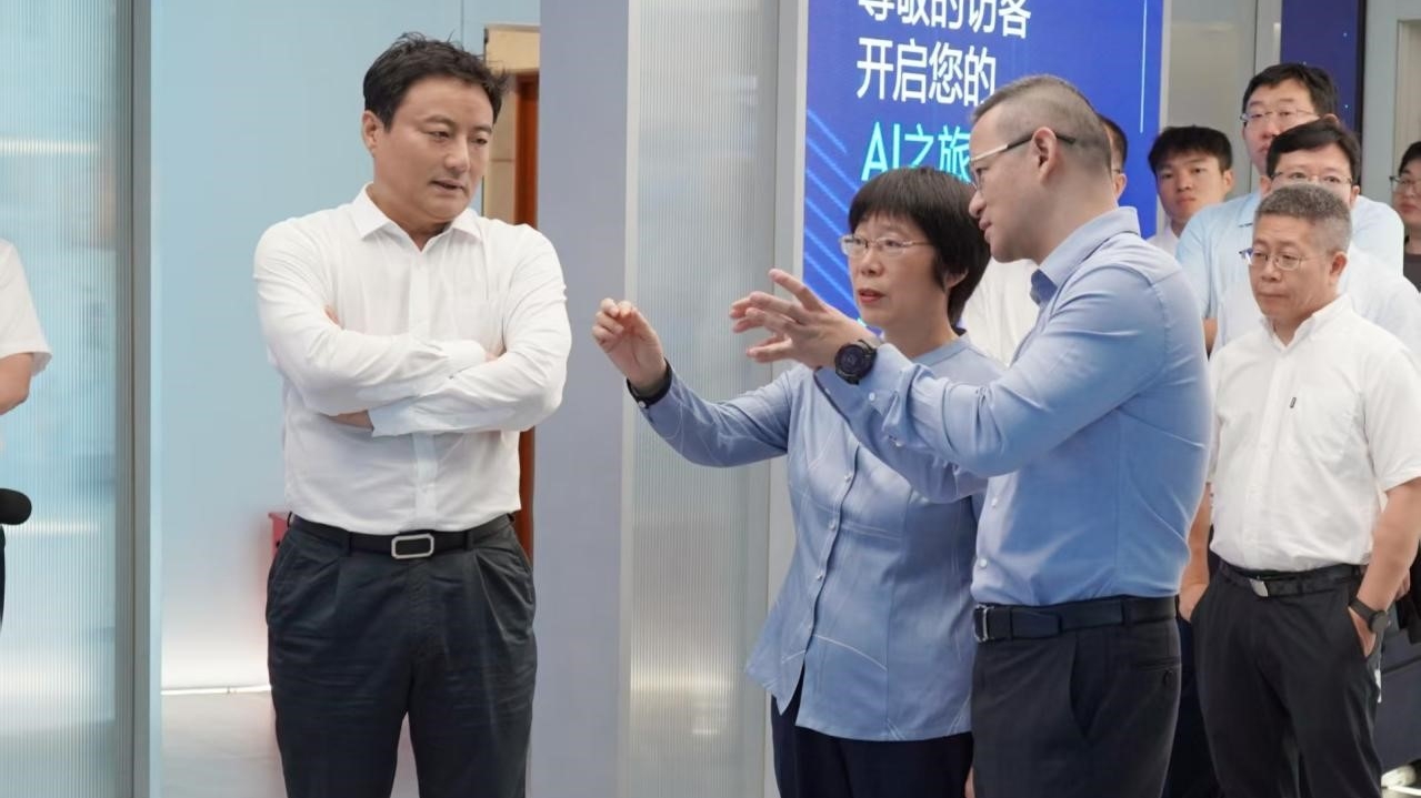 20260729致公党朝阳区委组织开展专题调研  刘学增参加7_1200.jpg